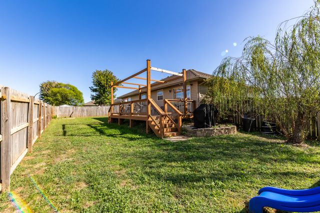 4465 W Normal Street, Springfield, MO 65802