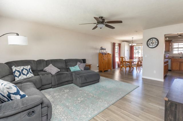 4465 W Normal Street, Springfield, MO 65802