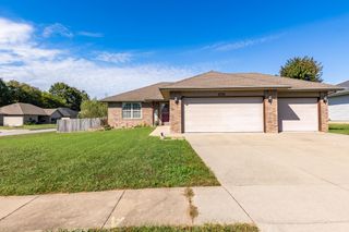 4465 West Normal Street, Springfield, MO 65802
