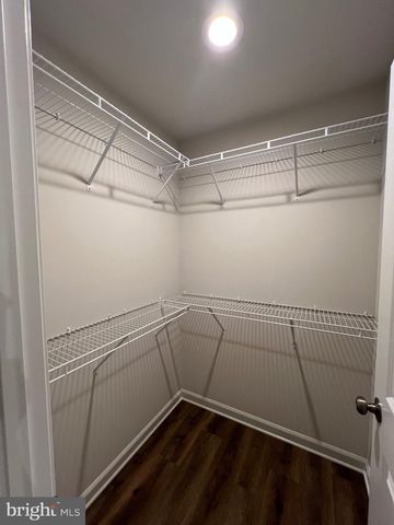 633 SHOREWOOD DR, Colonial Beach, VA 22443