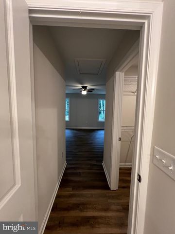 633 SHOREWOOD DR, Colonial Beach, VA 22443