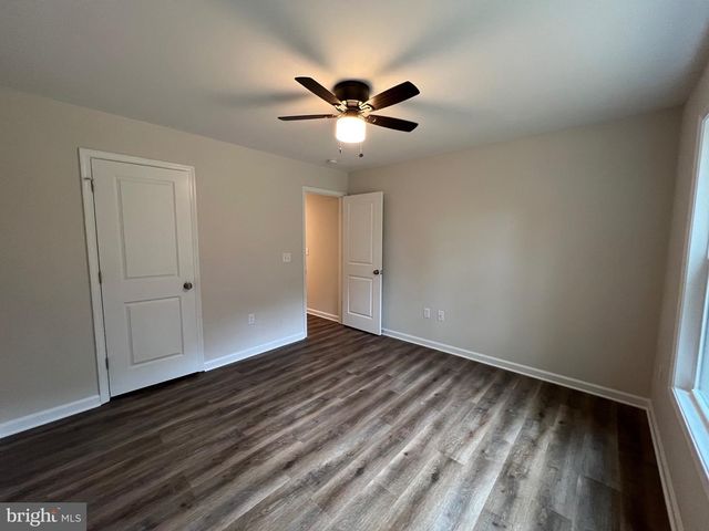 633 SHOREWOOD DR, Colonial Beach, VA 22443