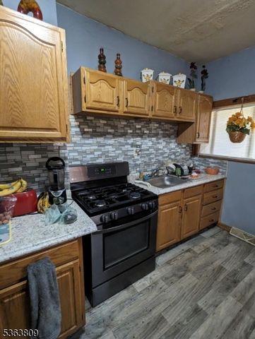 67 Mercer St, Phillipsburg Town, NJ 08865