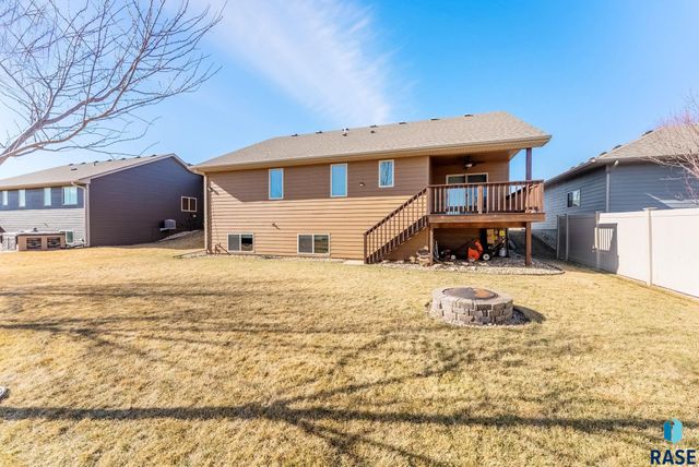 5416 Westwind Ave S Avenue S, Sioux Falls, SD 57108