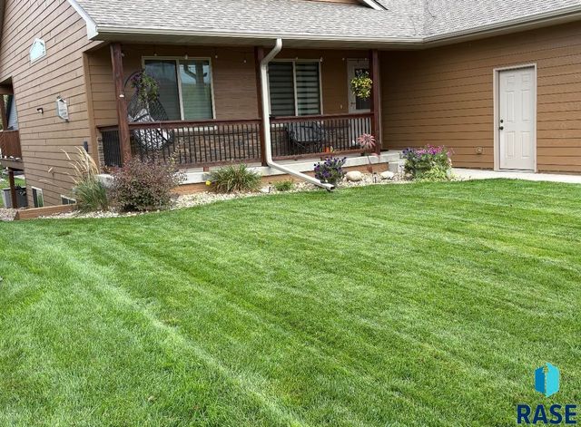 5416 Westwind Ave S Avenue S, Sioux Falls, SD 57108