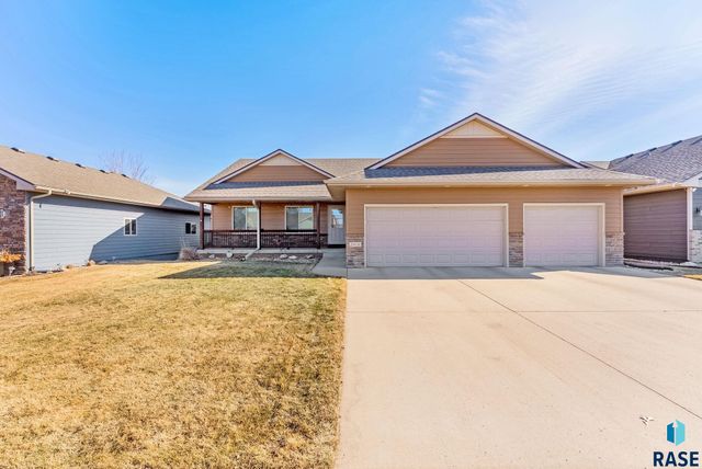 5416 Westwind Ave S Avenue S, Sioux Falls, SD 57108