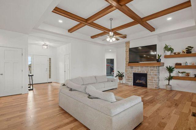 1215 W Sage Court, Springfield, MO 65810