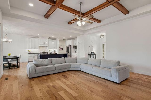 1215 W Sage Court, Springfield, MO 65810