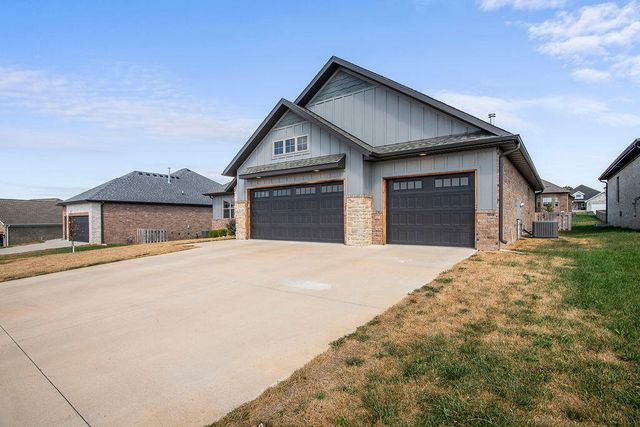 1215 W Sage Court, Springfield, MO 65810