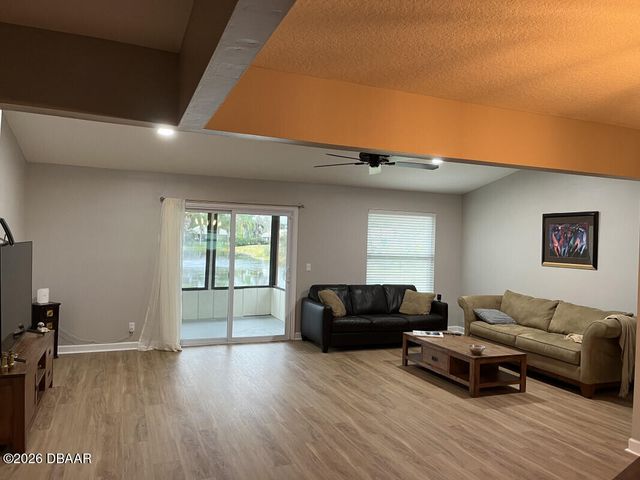 595 Andrews Street, Ormond Beach, FL 32174