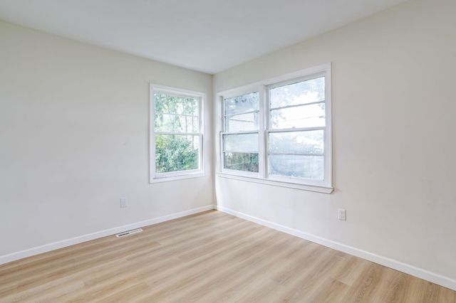 1713 N Green St, Wichita, KS 67214