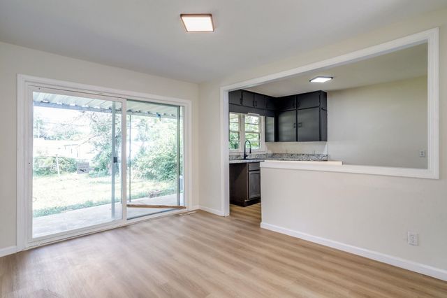 1713 N Green St, Wichita, KS 67214