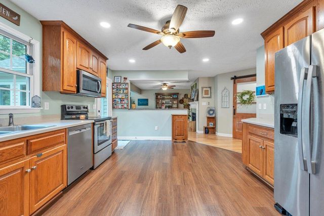 1254 Riverbend DR, Rocky Mount, VA 24151