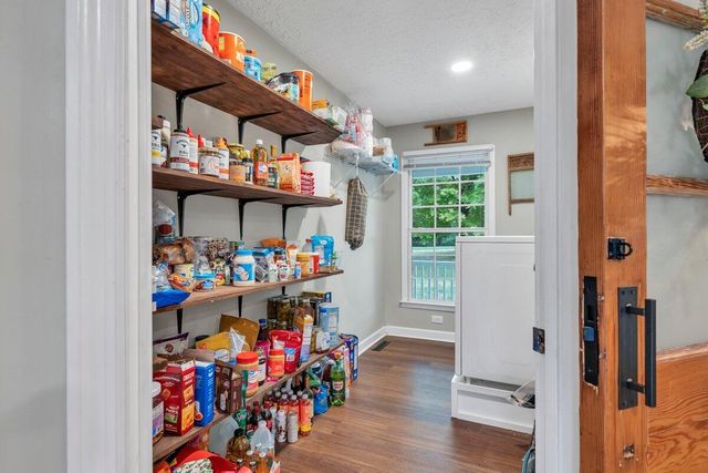 1254 Riverbend DR, Rocky Mount, VA 24151