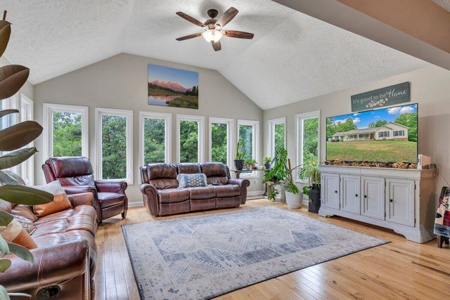 1254 Riverbend DR, Rocky Mount, VA 24151