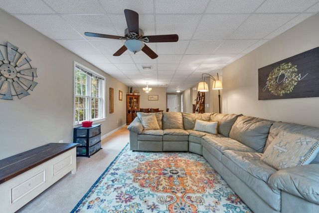 1254 Riverbend DR, Rocky Mount, VA 24151