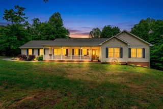 1254 Riverbend DR, Rocky Mount, VA 24151