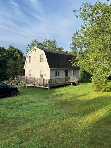 3290 Worgess Road, Baltimore Twp, MI 49058