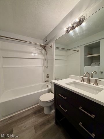 1651 Mentor Avenue 2001, Painesville, OH 44077