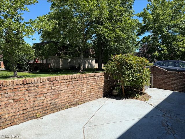 1651 Mentor Avenue 2001, Painesville, OH 44077