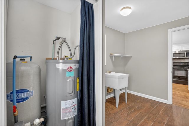 13297 N Clio Road, Clio, MI 48420