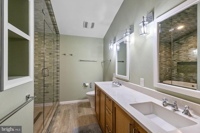 113 SUMMER WALK DR, Gaithersburg, MD 20878