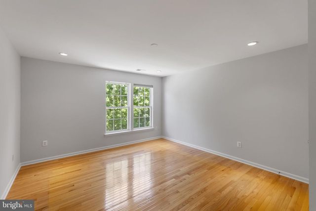113 SUMMER WALK DR, Gaithersburg, MD 20878