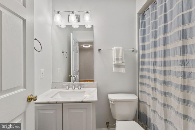 113 SUMMER WALK DR, Gaithersburg, MD 20878