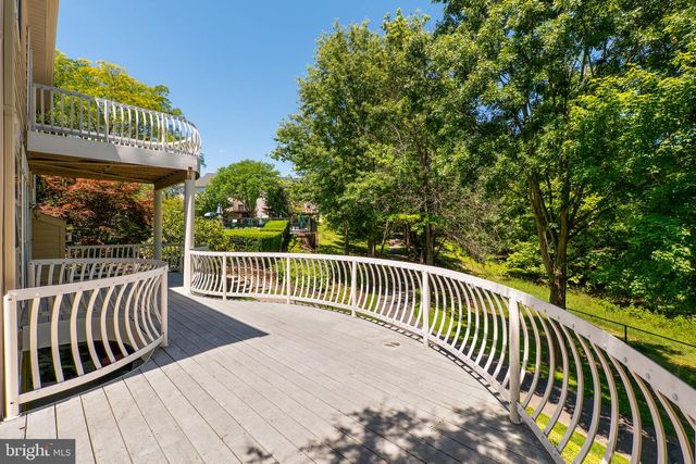 113 SUMMER WALK DR, Gaithersburg, MD 20878