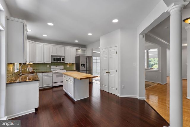 113 SUMMER WALK DR, Gaithersburg, MD 20878