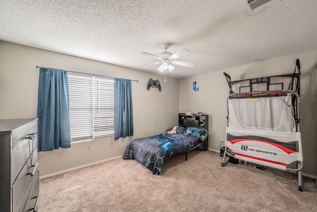 146 Independence Avenue, Venus, TX 76084