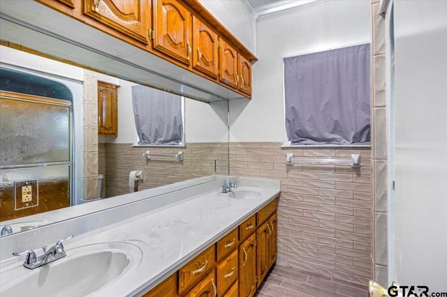 3109 Shaw, Tyler, TX 75701