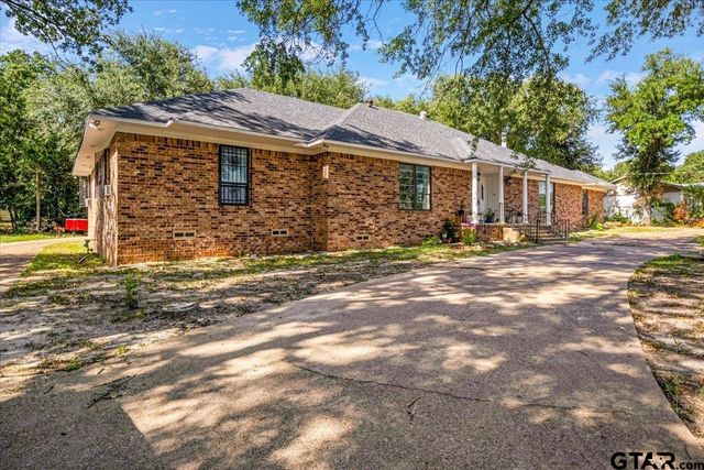 3109 Shaw, Tyler, TX 75701