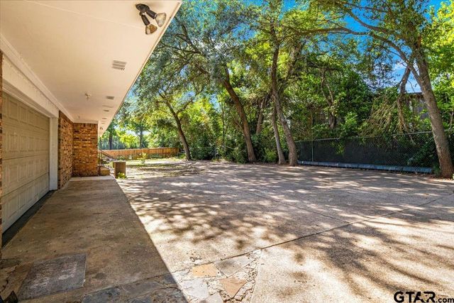 3109 Shaw, Tyler, TX 75701