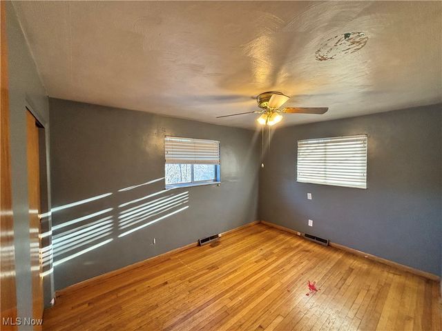 137 Clay Street, Weirton, WV 26062