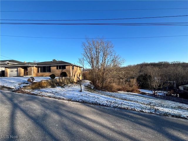 137 Clay Street, Weirton, WV 26062