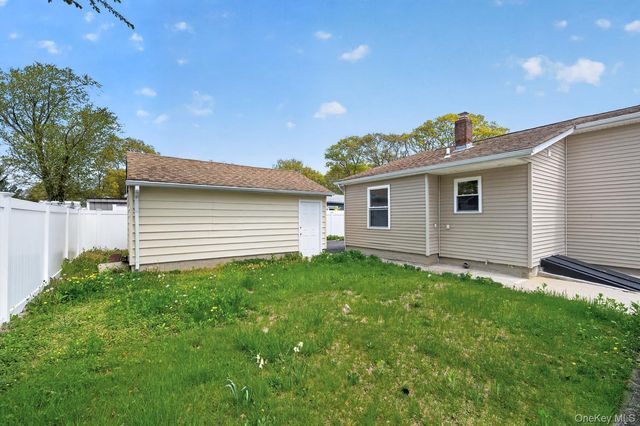 260 Lake Drive, East Patchogue, NY 11772