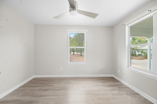 805 Haysel ST, Bastrop, TX 78602