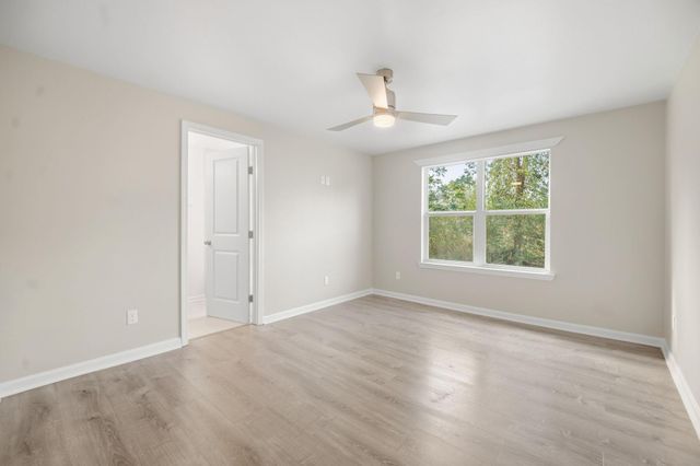 805 Haysel ST, Bastrop, TX 78602