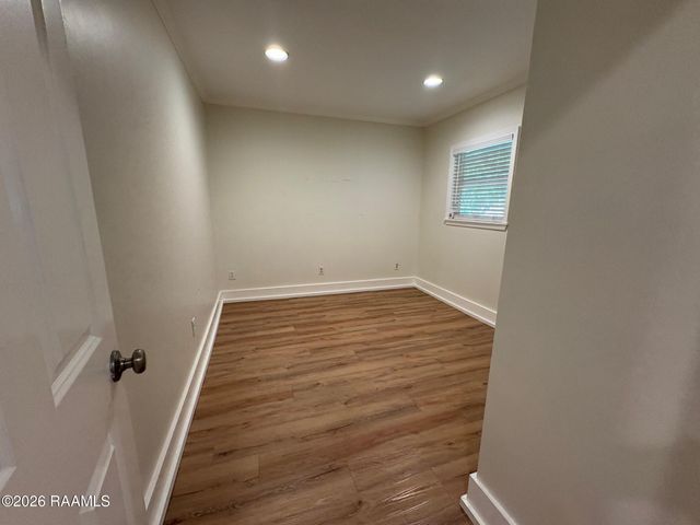524 Cedar Crest Court, Lafayette, LA 70501