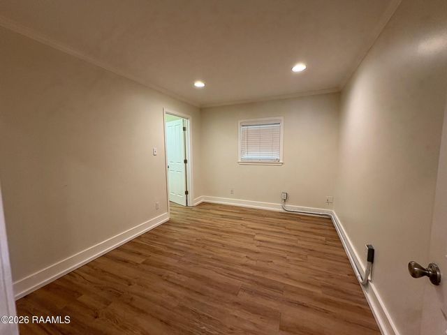 524 Cedar Crest Court, Lafayette, LA 70501