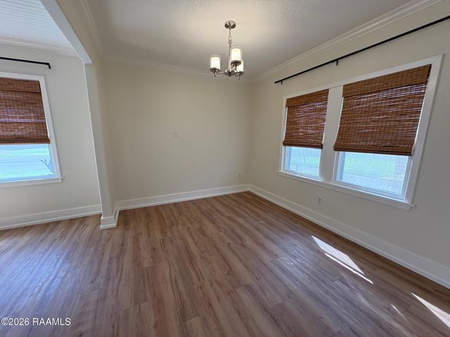 524 Cedar Crest Court, Lafayette, LA 70501