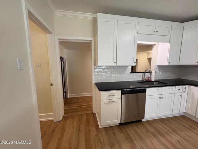 524 Cedar Crest Court, Lafayette, LA 70501