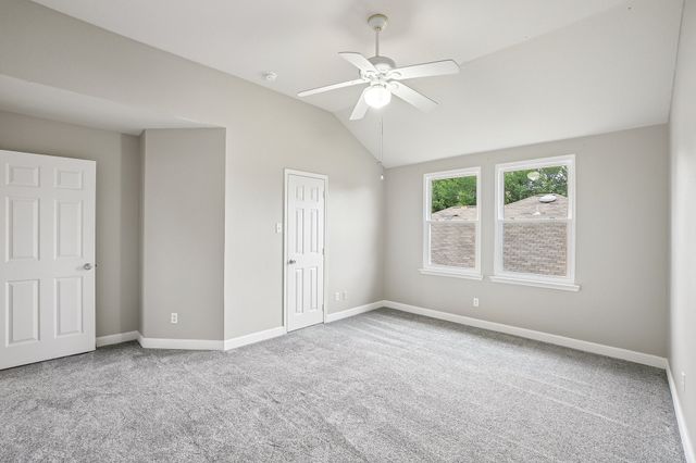 1220 Mockingbird Drive, Aubrey, TX 76227