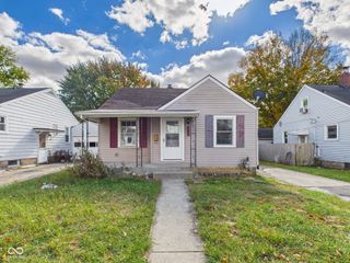 711 E 32nd Street, Anderson, IN 46016
