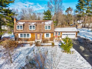 47 Long View Drive, Simsbury, CT 06070