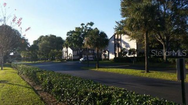 3282 S SEMORAN BOULEVARD 24, Orlando, FL 32822