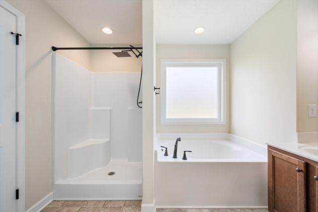 7931 Peridot Cir, Murfreesboro, TN 37127