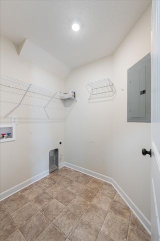 7931 Peridot Cir, Murfreesboro, TN 37127