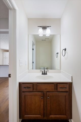 7931 Peridot Cir, Murfreesboro, TN 37127